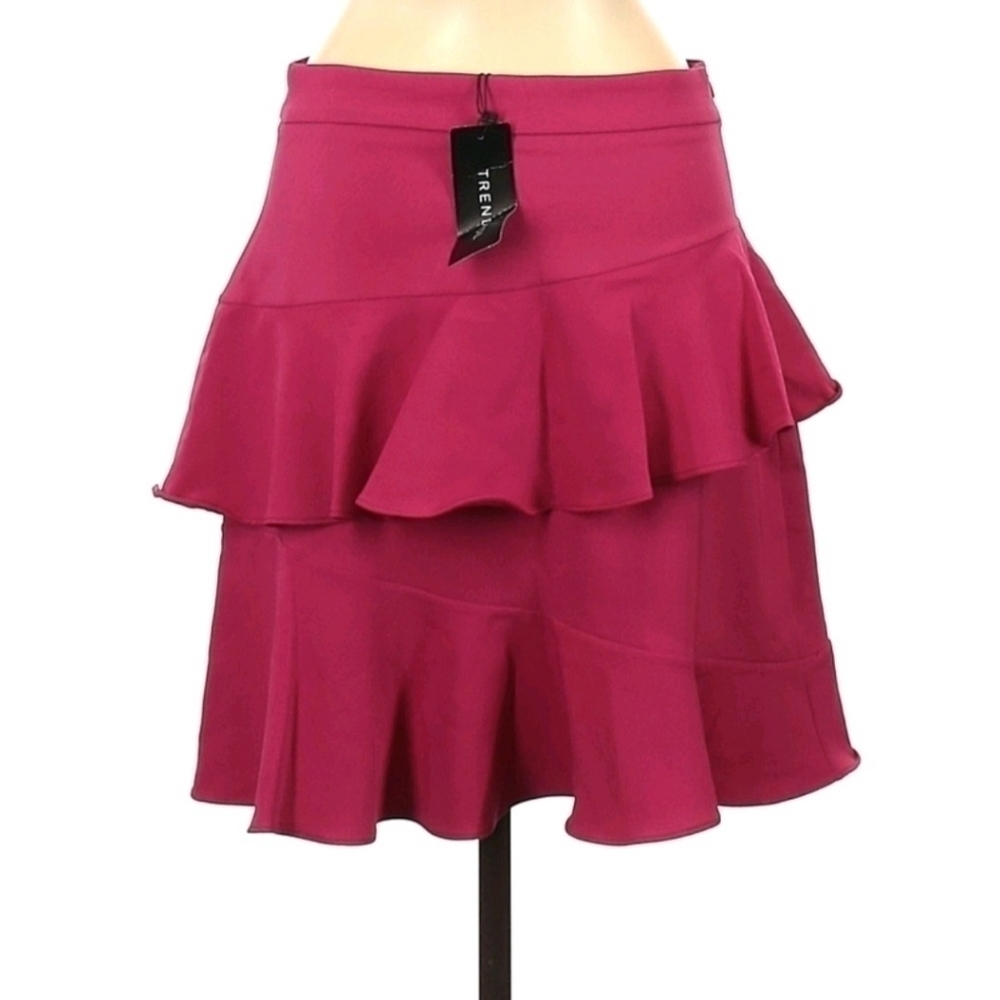 Trendyol Pink Ruffle skirt Size 8 NWTG - Picture 2 of 13